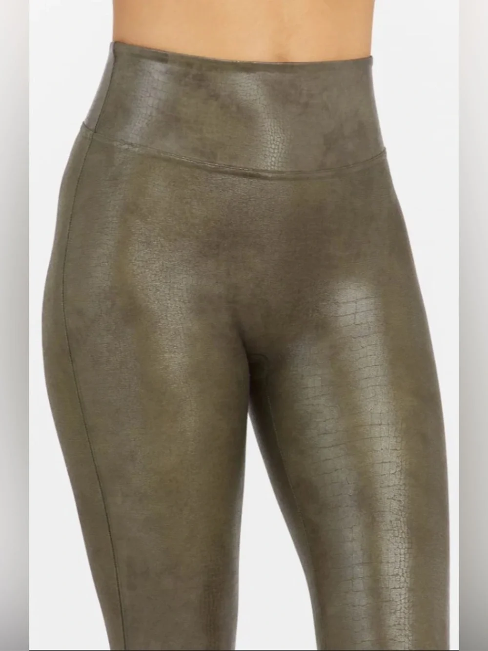 Spanx Faux Leather Croc Embossed Leggings Dark Olive High Rise Slim Fit Size M